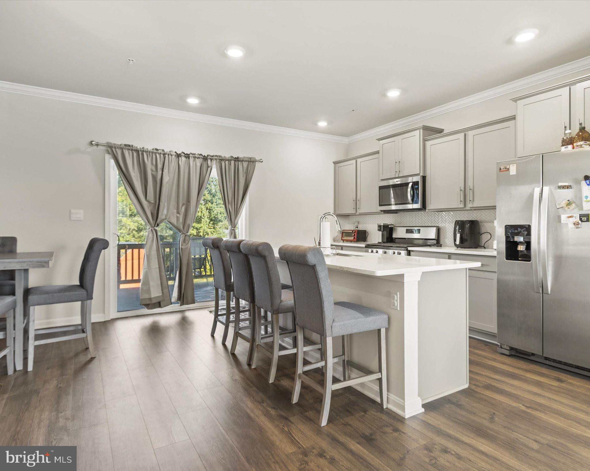 WOODYARD - Residential