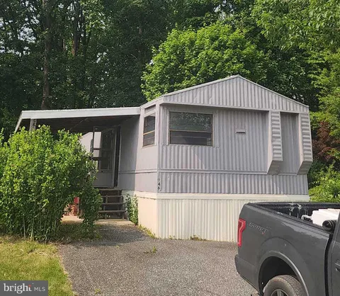 146 Mountain Village, Macungie, PA MLS: PALH2011060