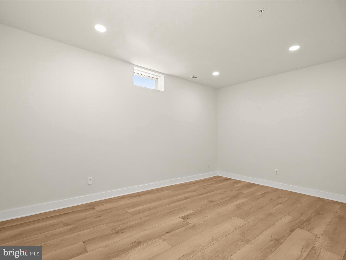 WALNUT RIDGE - Residential