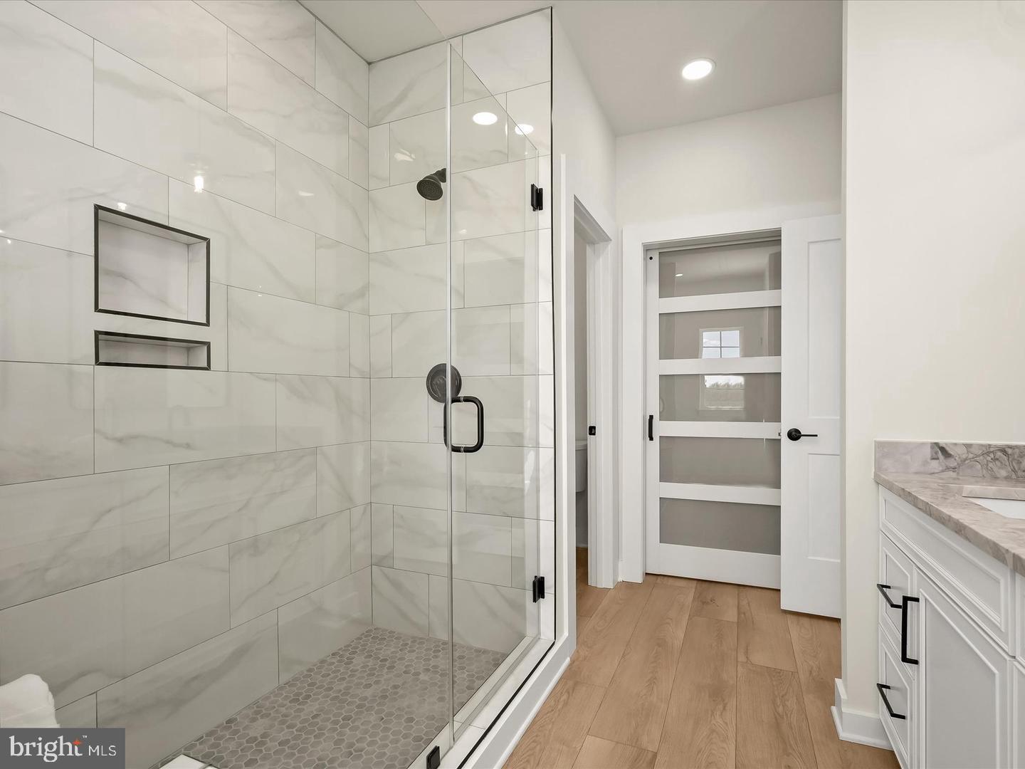 WALNUT RIDGE - Residential