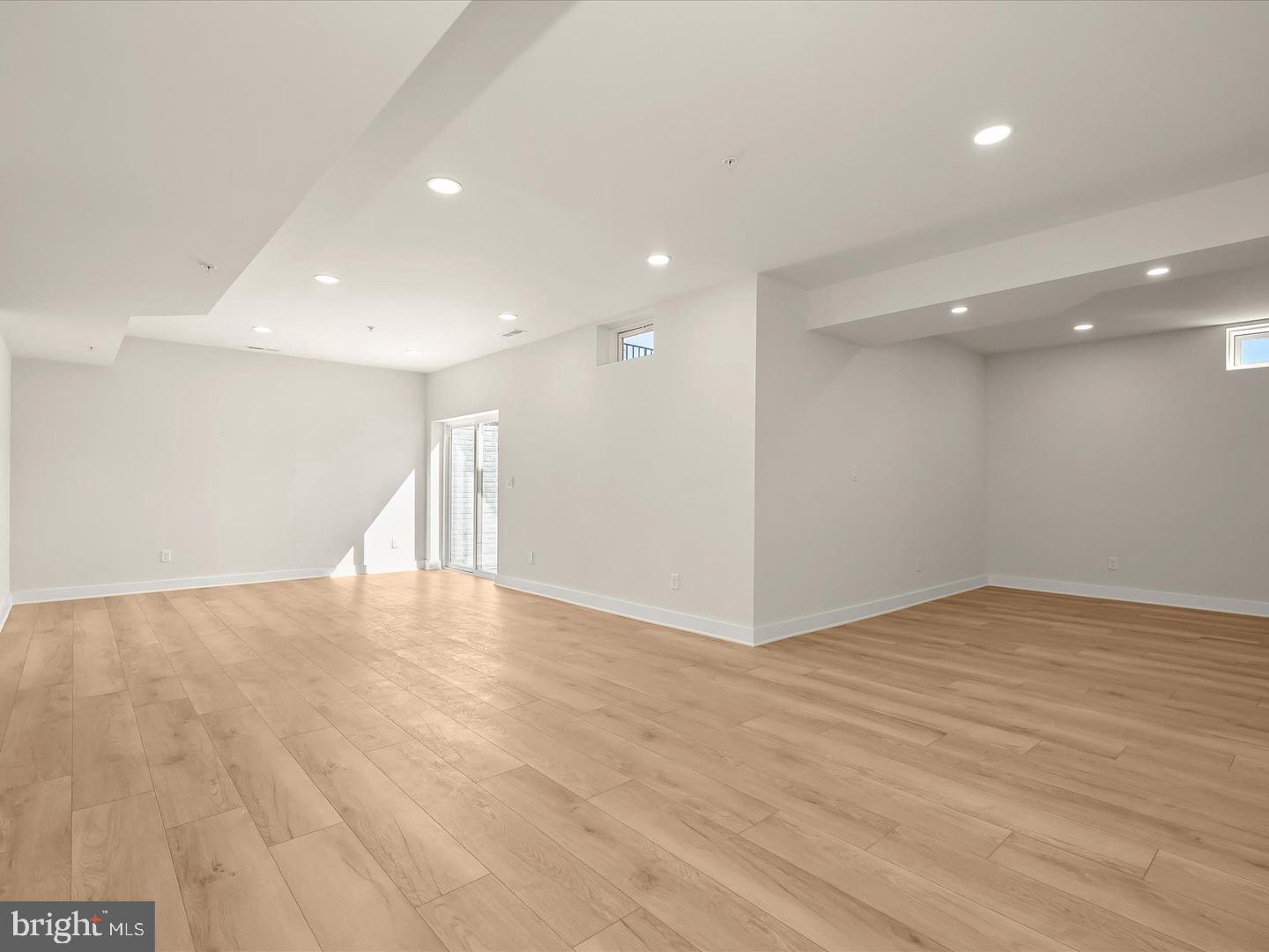 WALNUT RIDGE - Residential