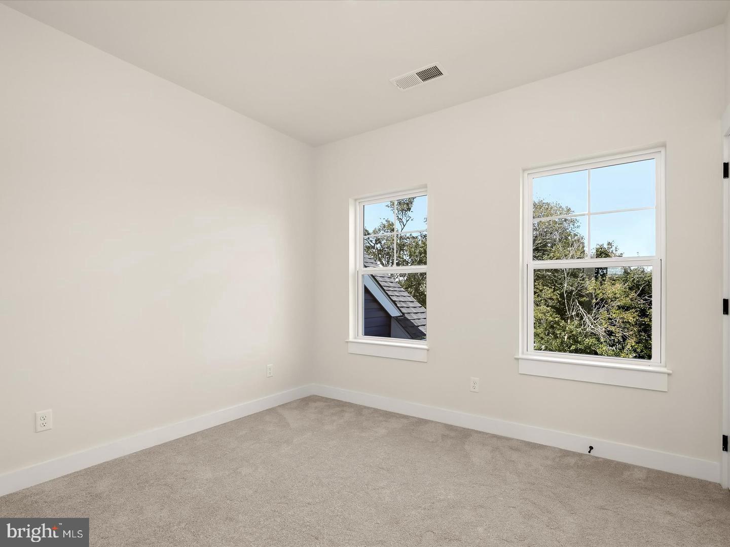 WALNUT RIDGE - Residential