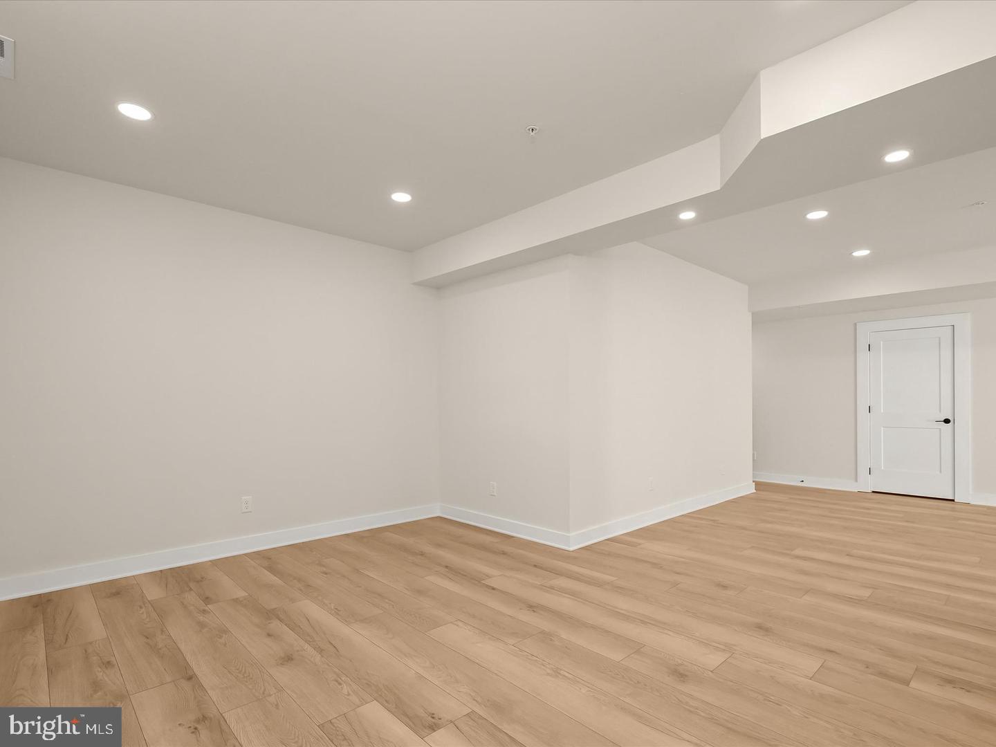 WALNUT RIDGE - Residential