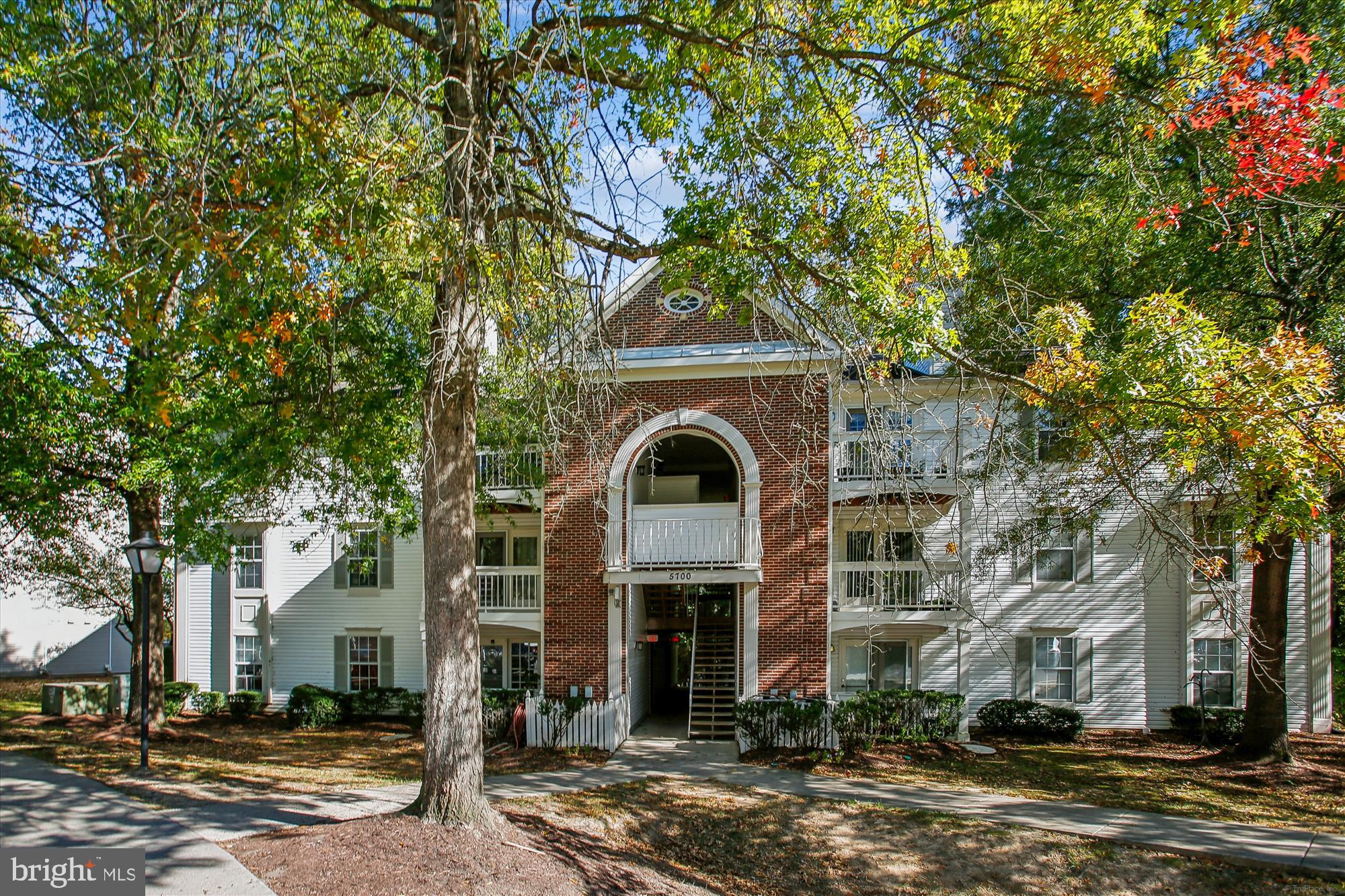 OLDE MILL - Residential