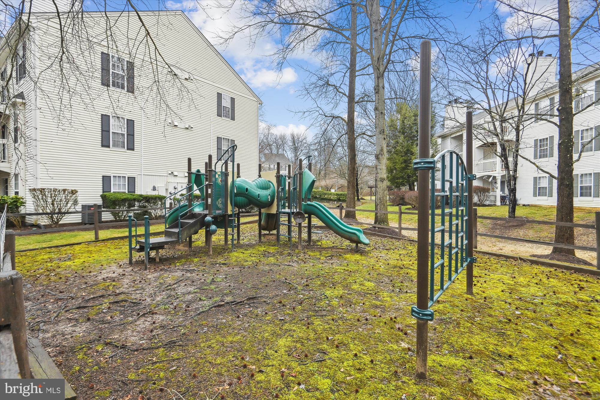 OLDE MILL - Residential