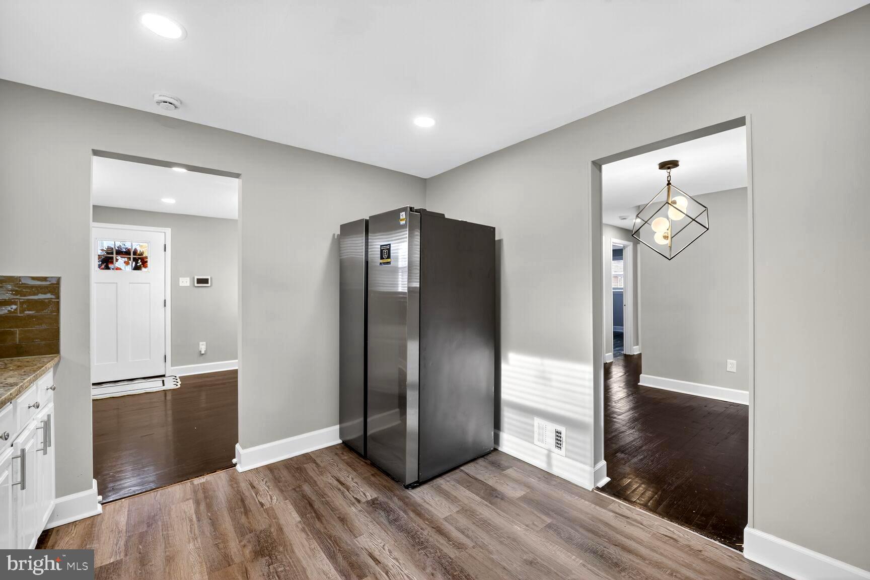 ABBOTT FOREST - Residential