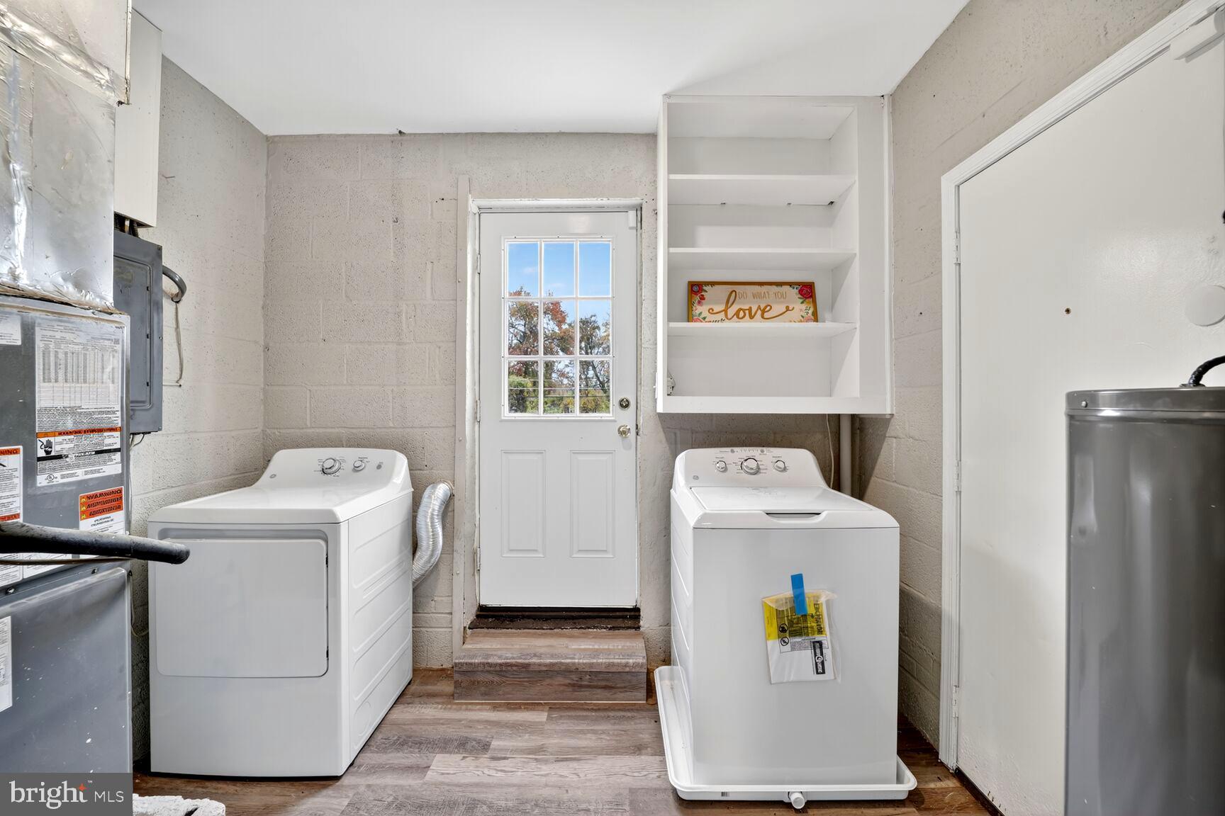 ABBOTT FOREST - Residential