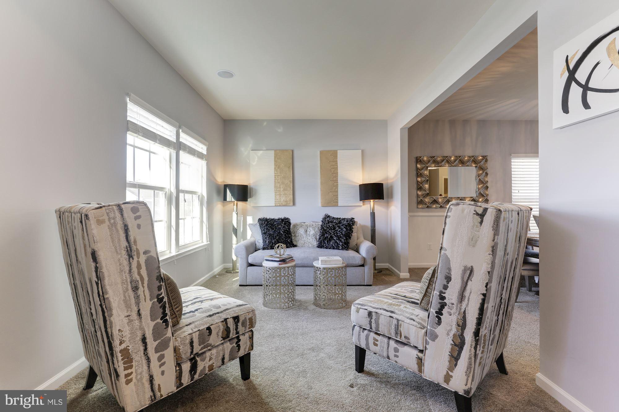 SEVEN HILLS - Residential