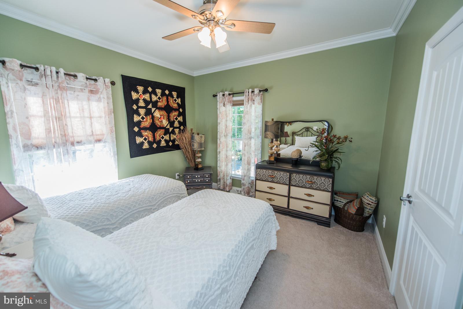 SOUTHRIDGE - Residential