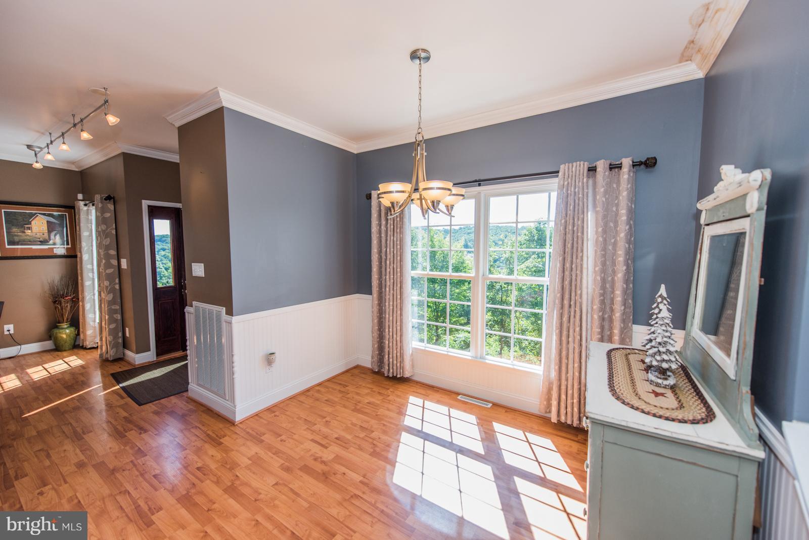 SOUTHRIDGE - Residential