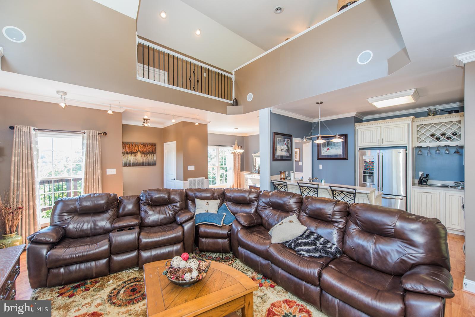 SOUTHRIDGE - Residential