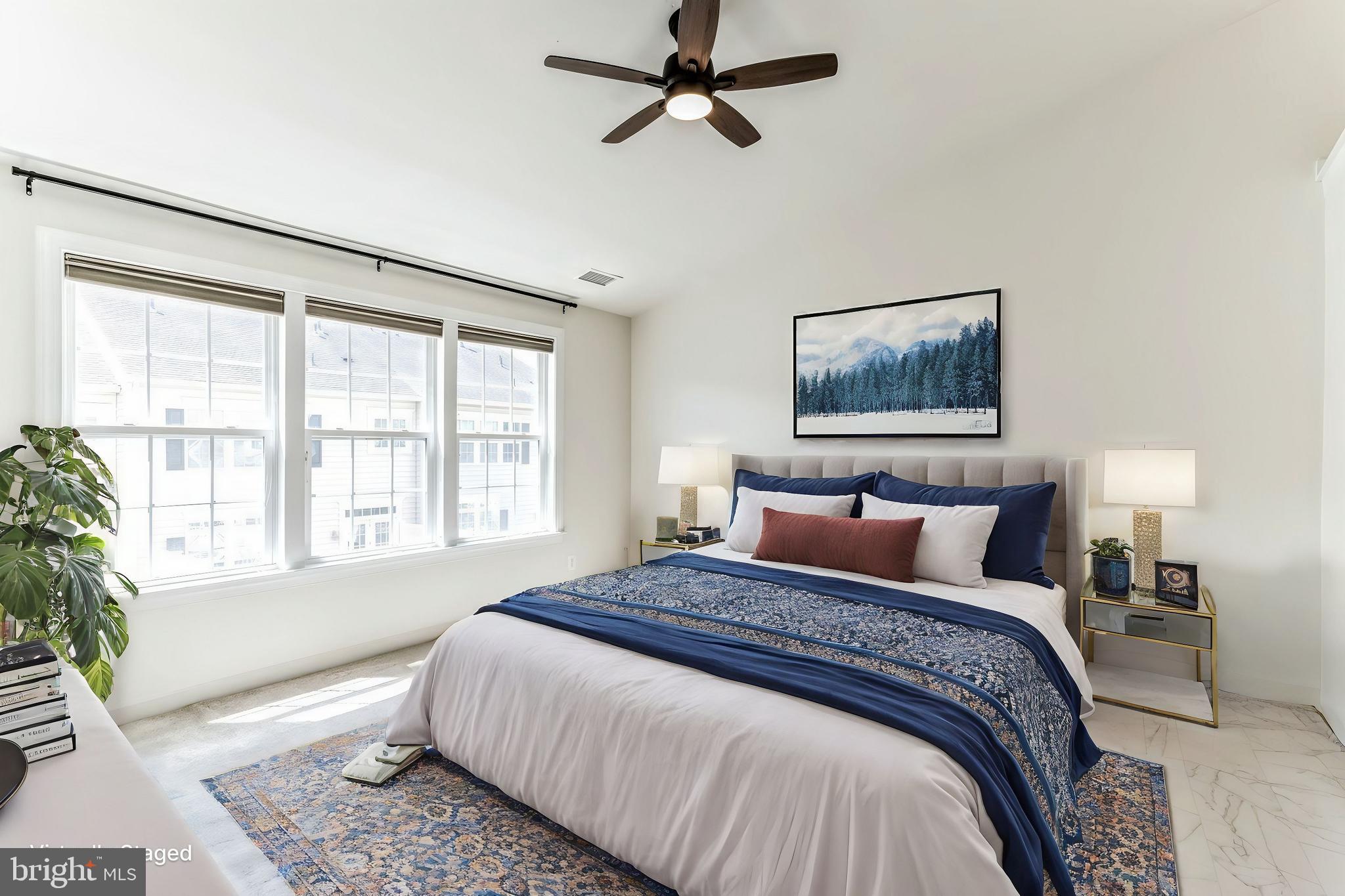 NORTHRIDGE VILLAGE - Residential