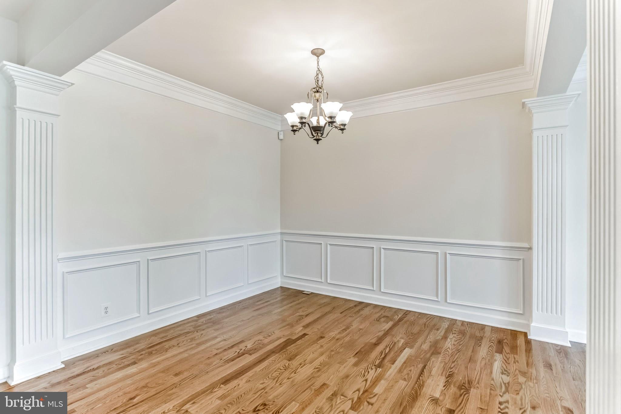 NORTHRIDGE VILLAGE - Residential