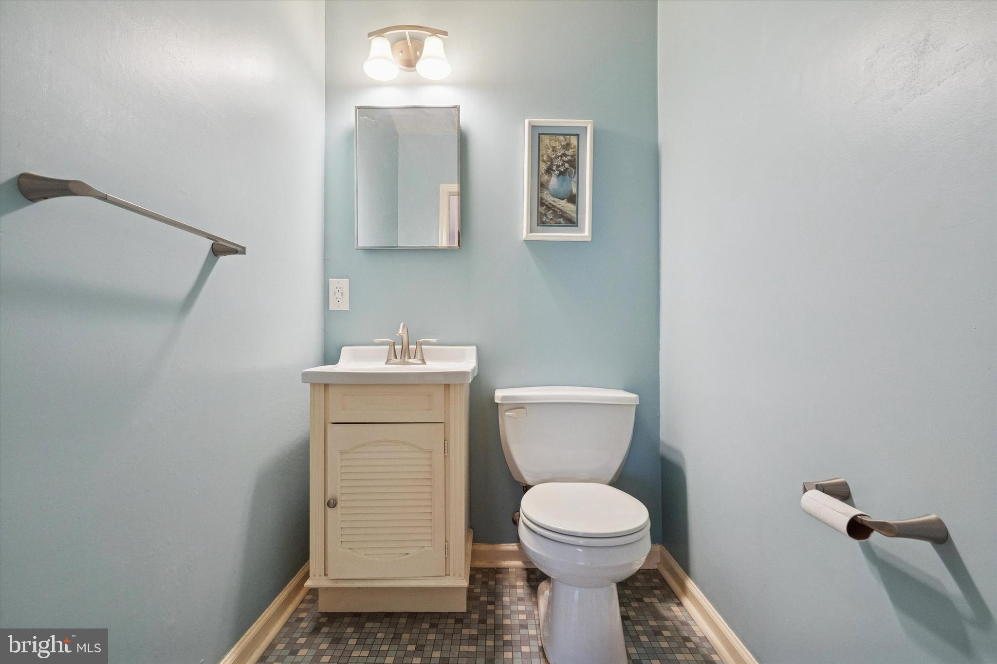 BEVERLY BOULEVARD - Residential