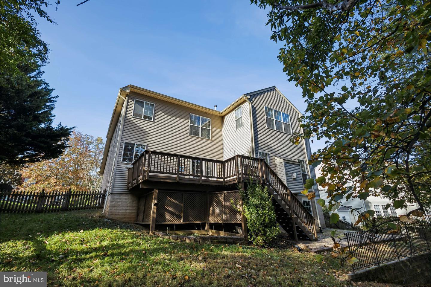 173 AUTUMN WIND COURT