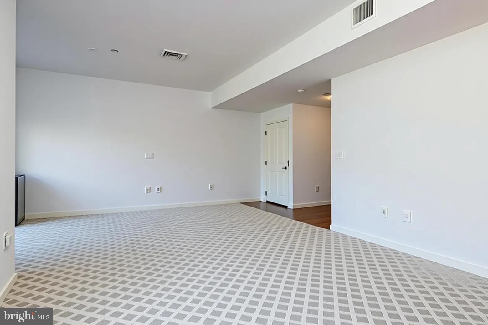 JUSTISON LANDING - Residential