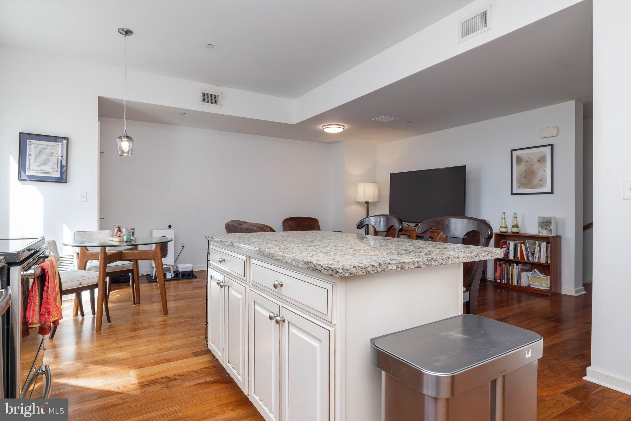 JUSTISON LANDING - Residential