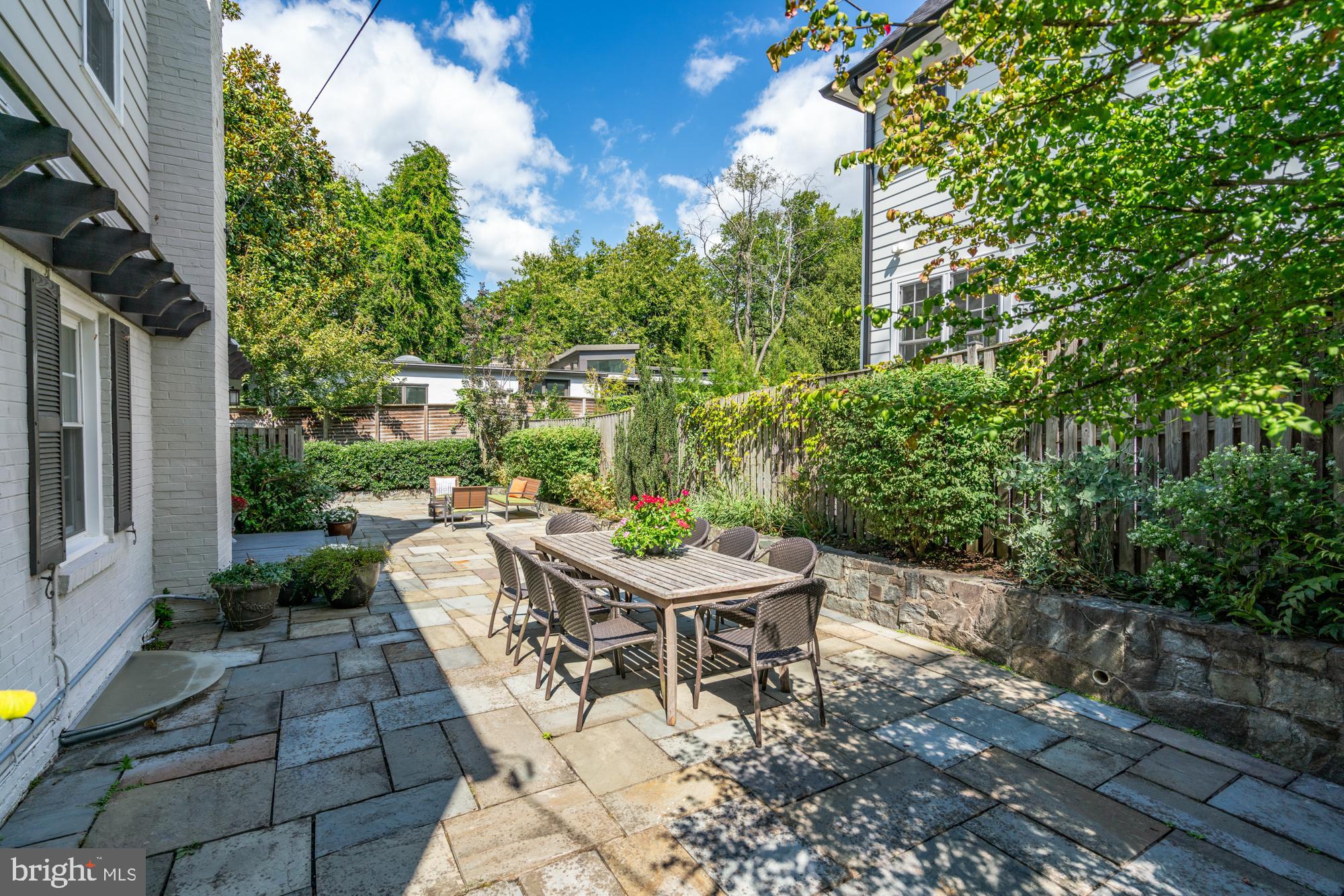 WESTGATE - Residential