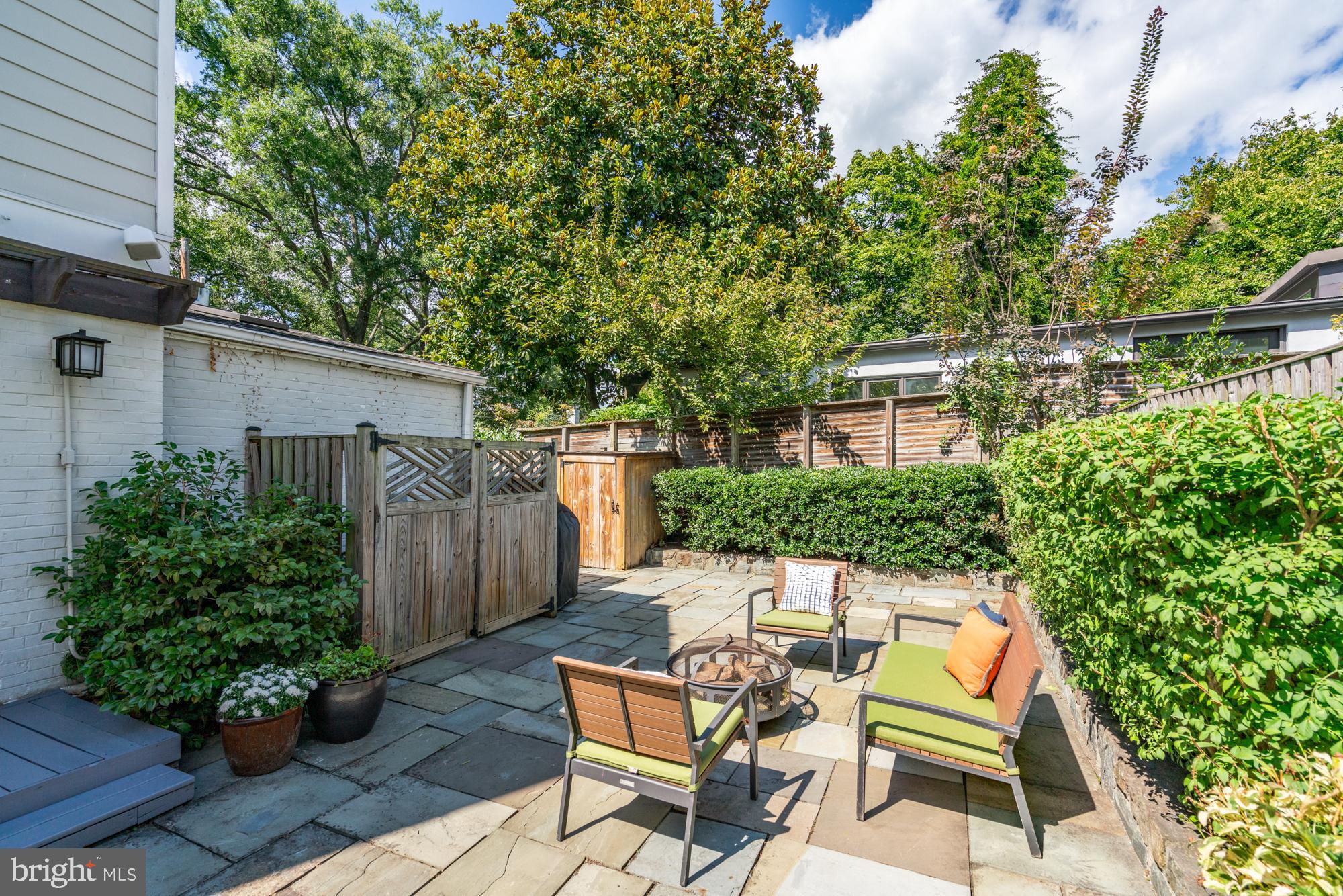 WESTGATE - Residential