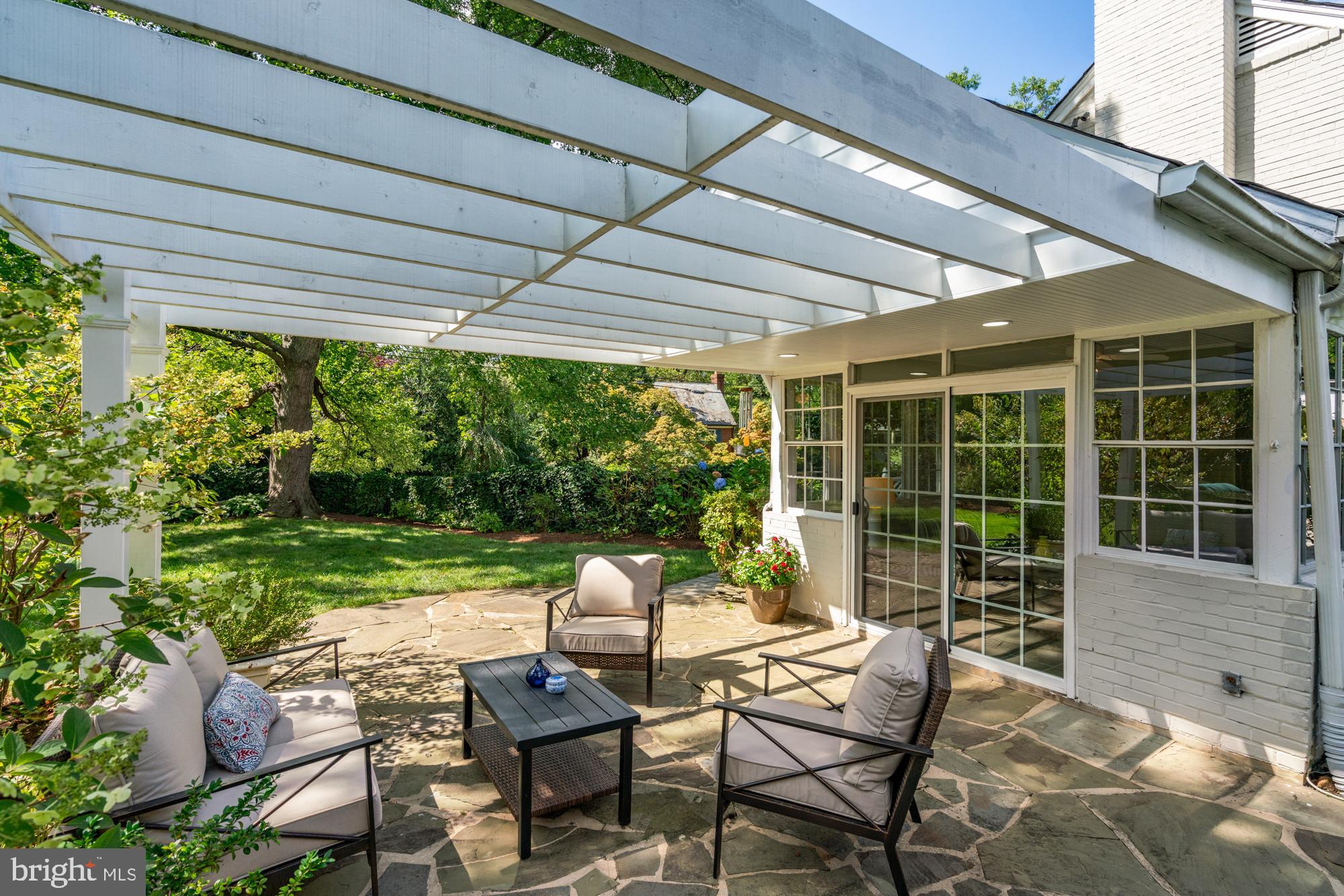 WESTGATE - Residential