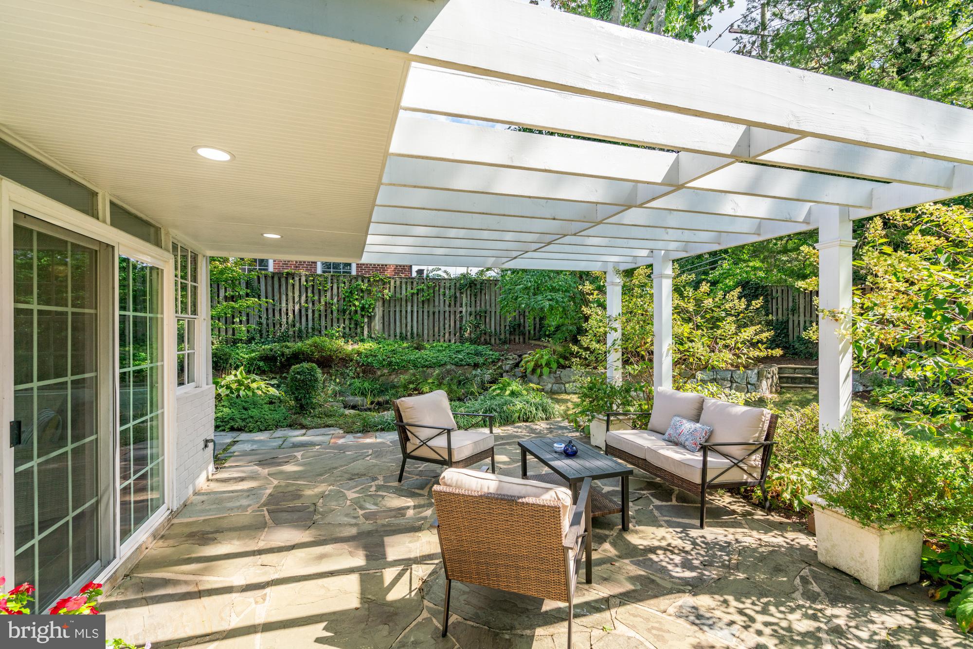 WESTGATE - Residential