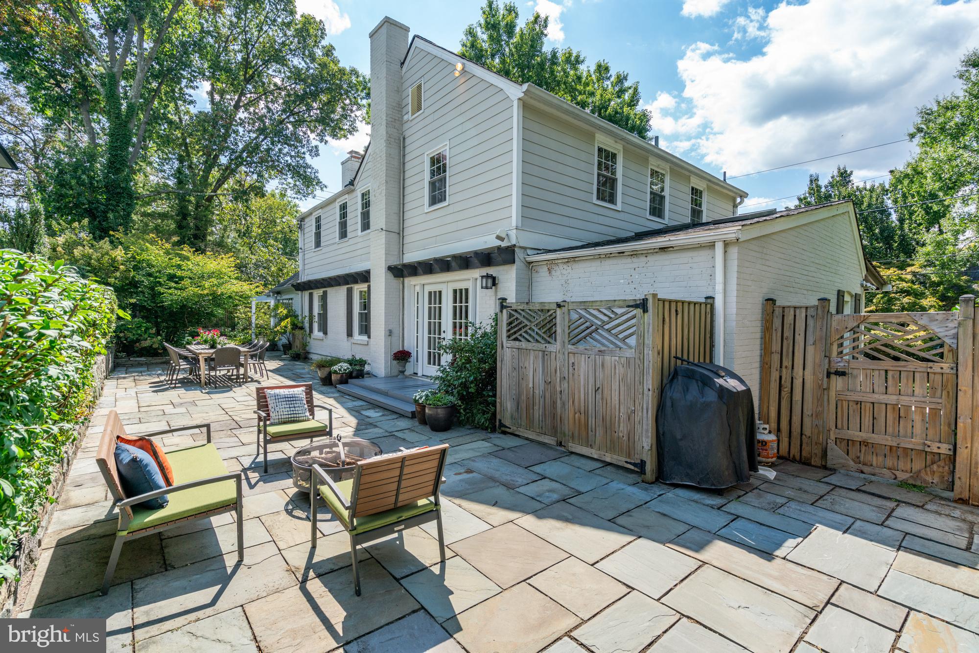 WESTGATE - Residential