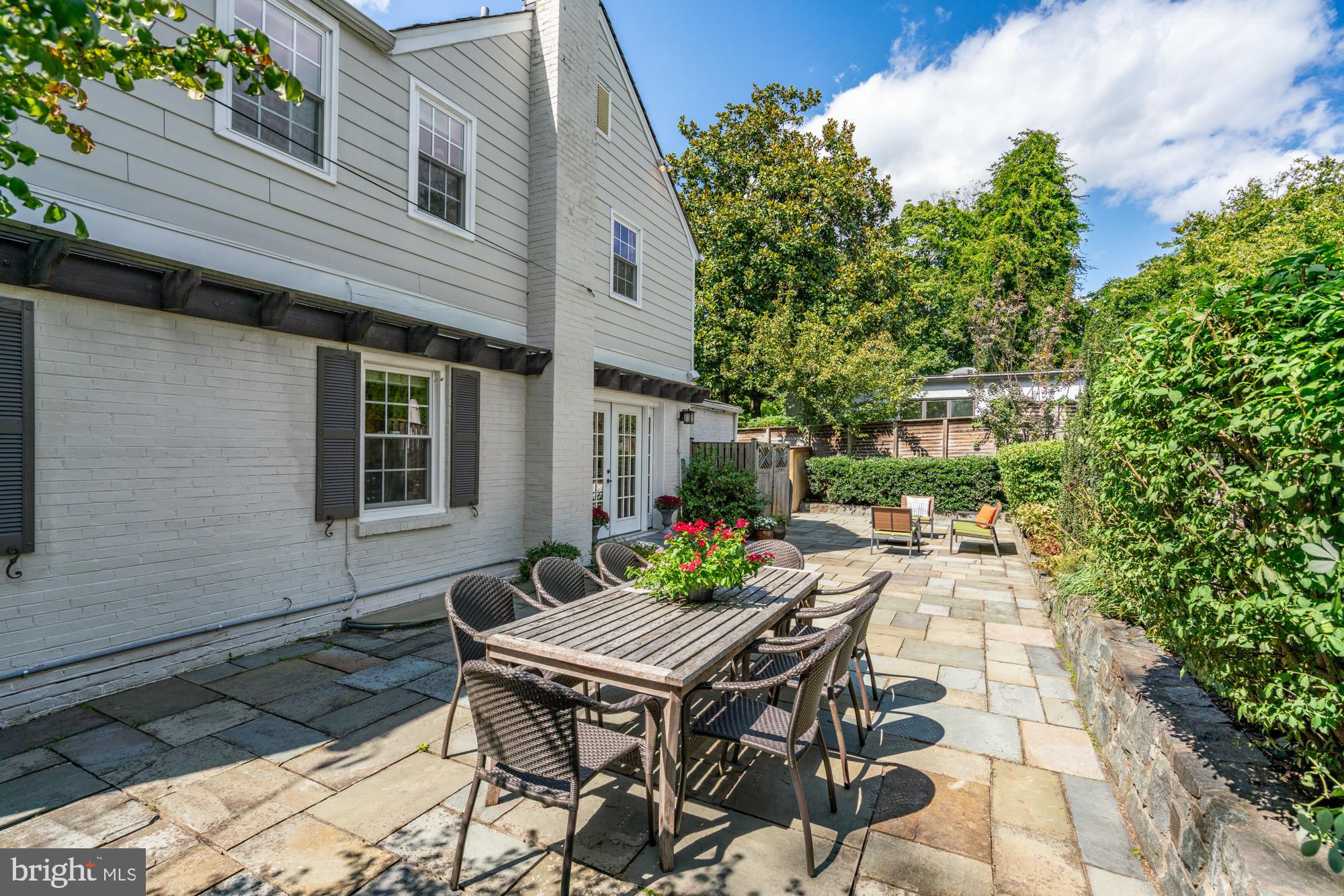 WESTGATE - Residential