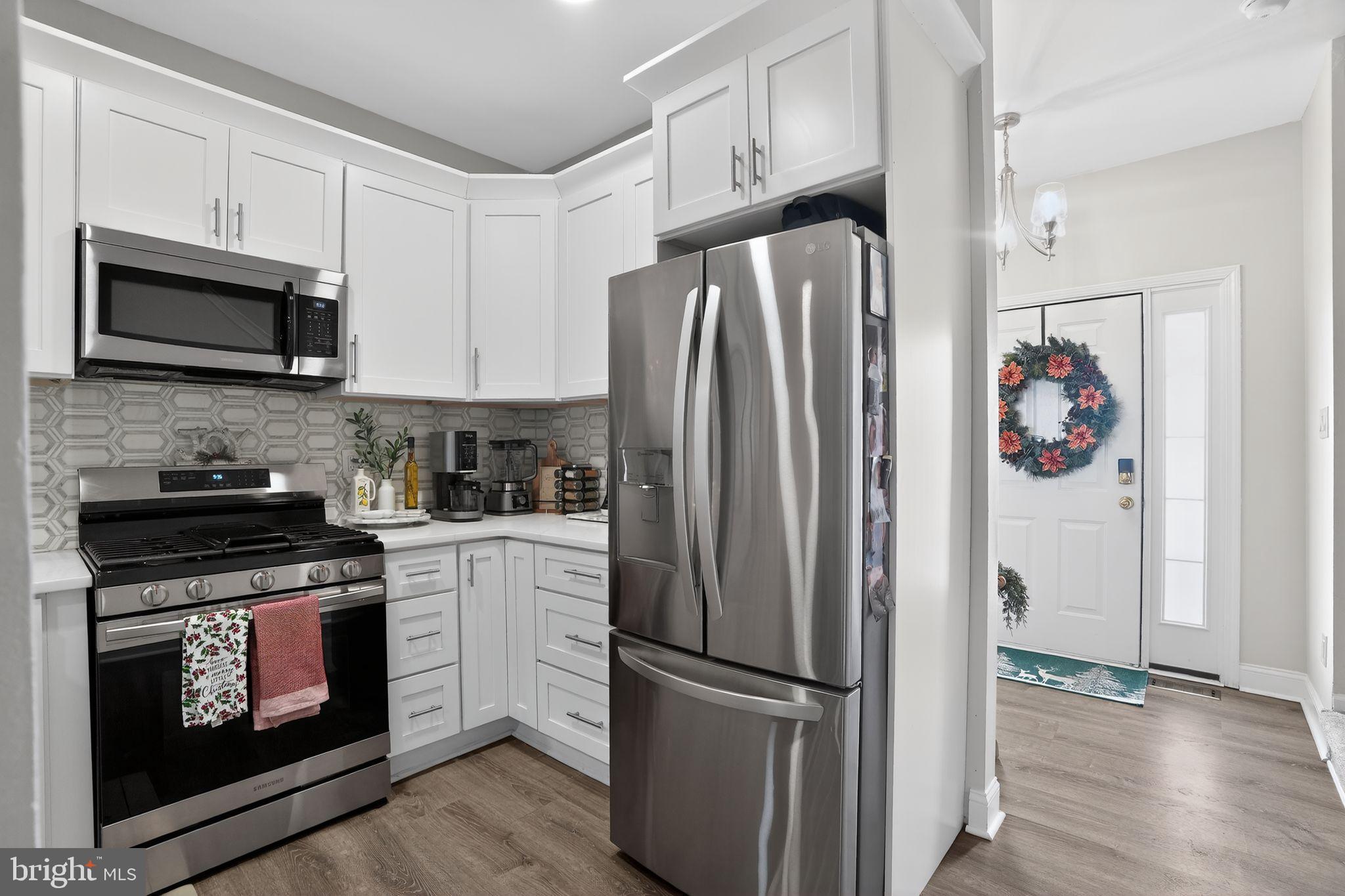 21 WINTERBERRY COURT