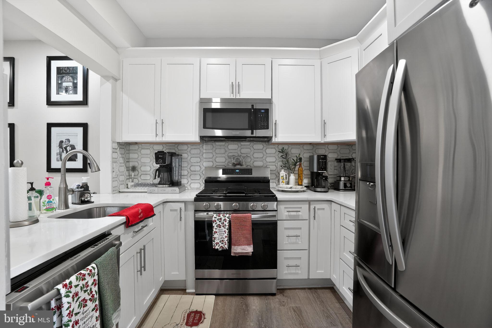 21 WINTERBERRY COURT