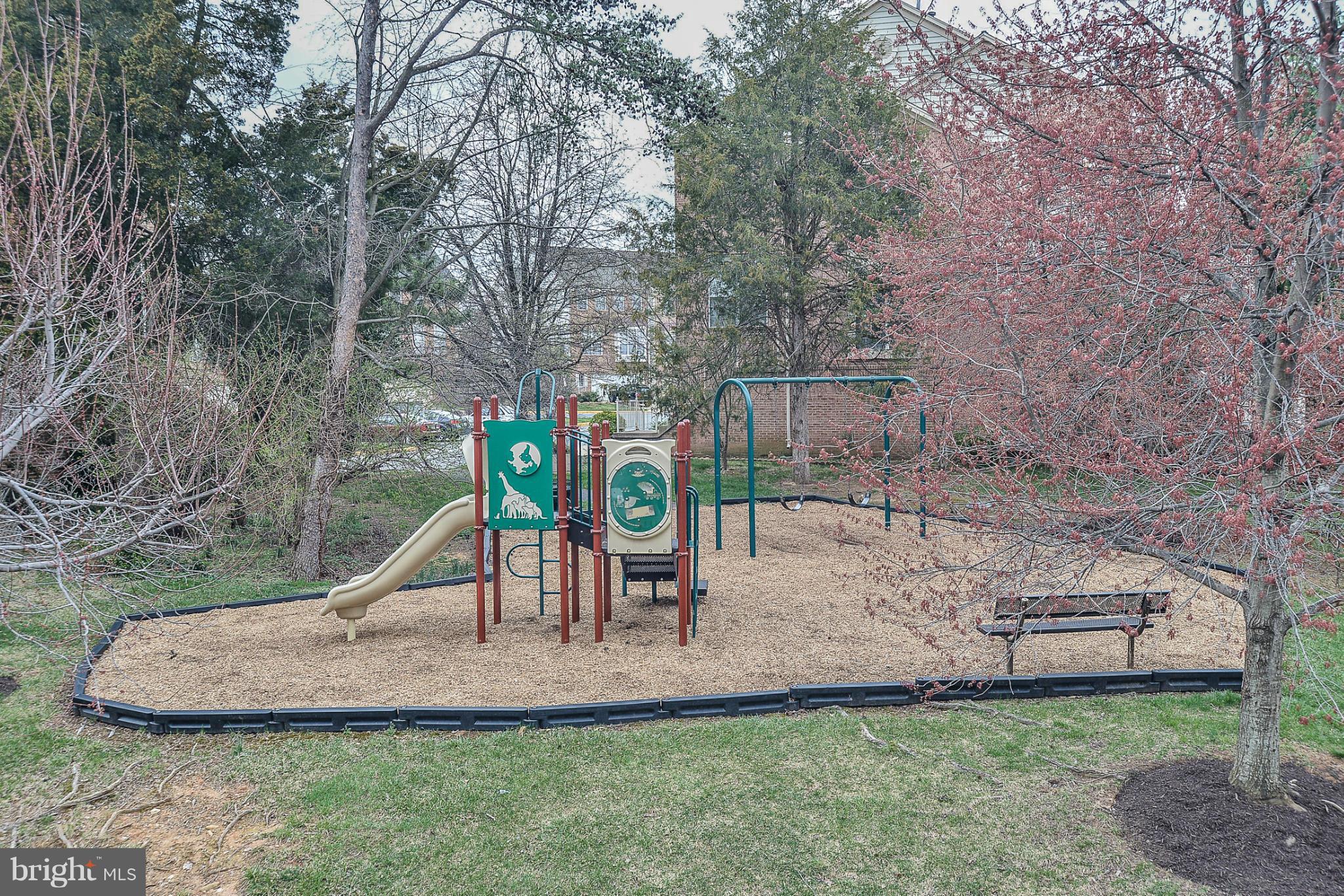 POTOMAC LAKES - Residential