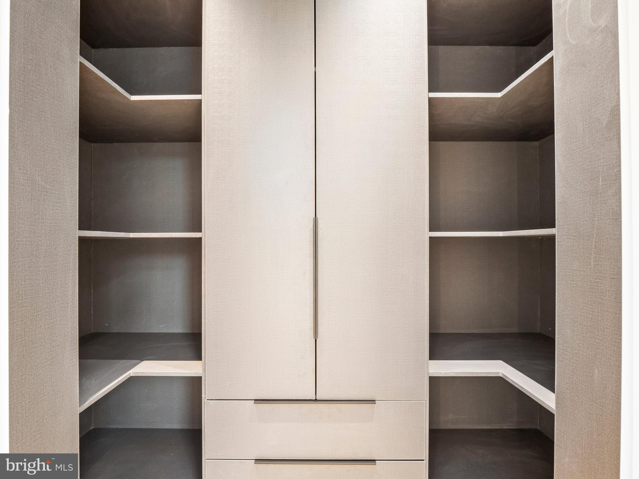 FAIRWAY HILLS - Residential