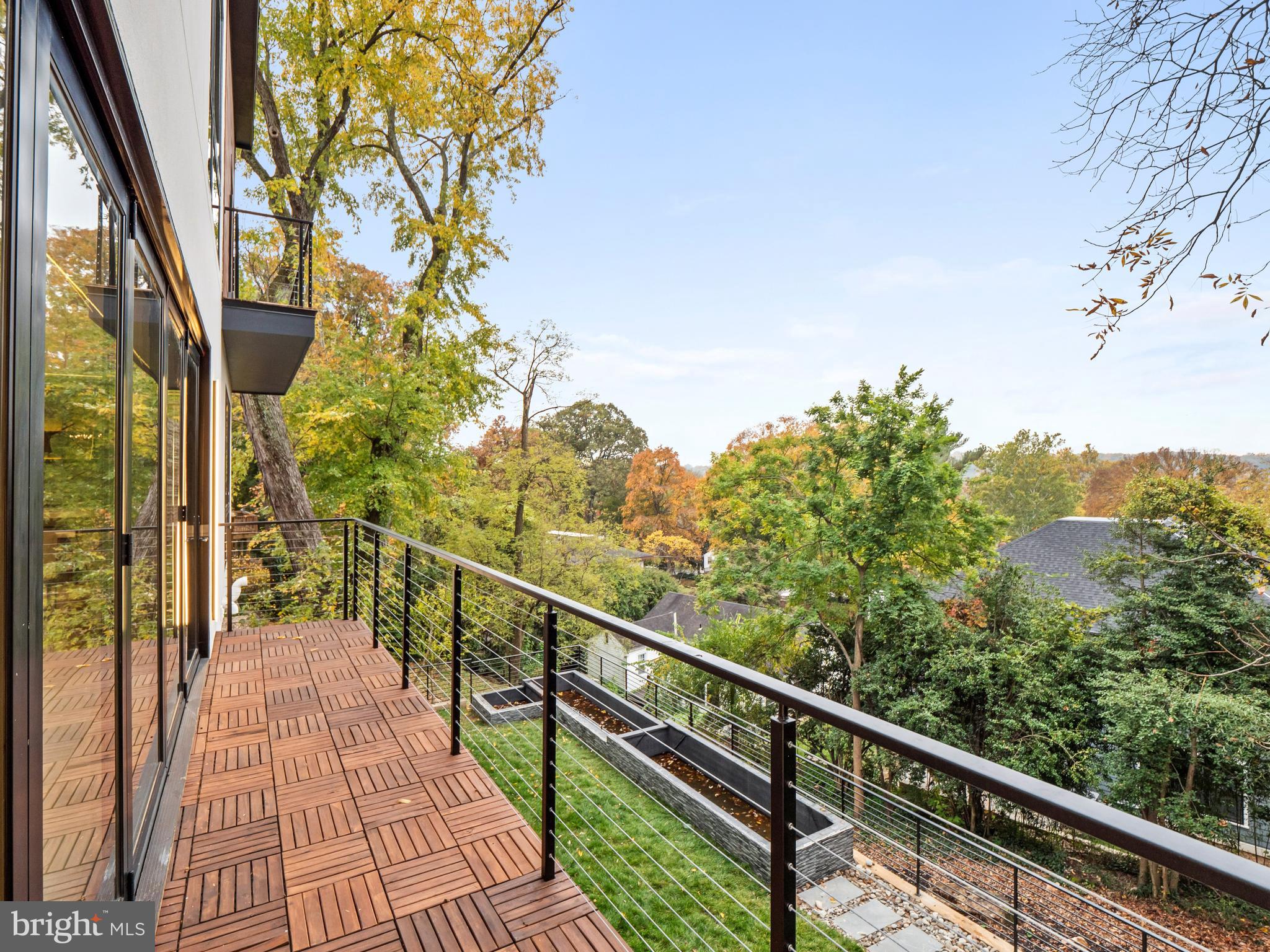 FAIRWAY HILLS - Residential