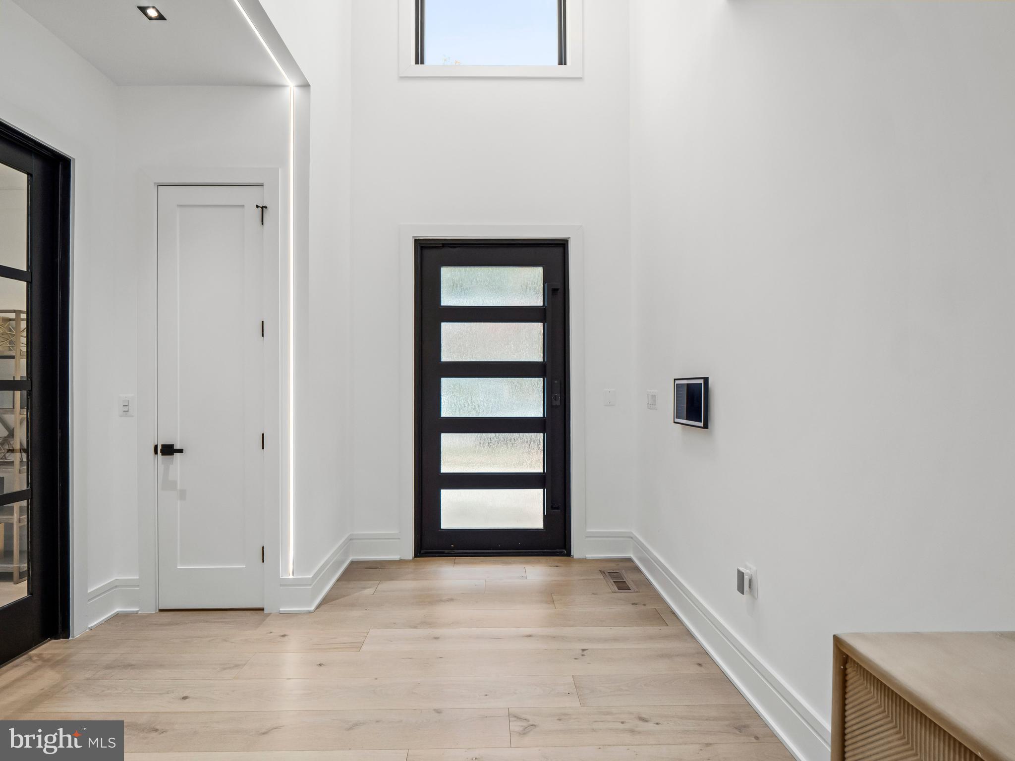 FAIRWAY HILLS - Residential