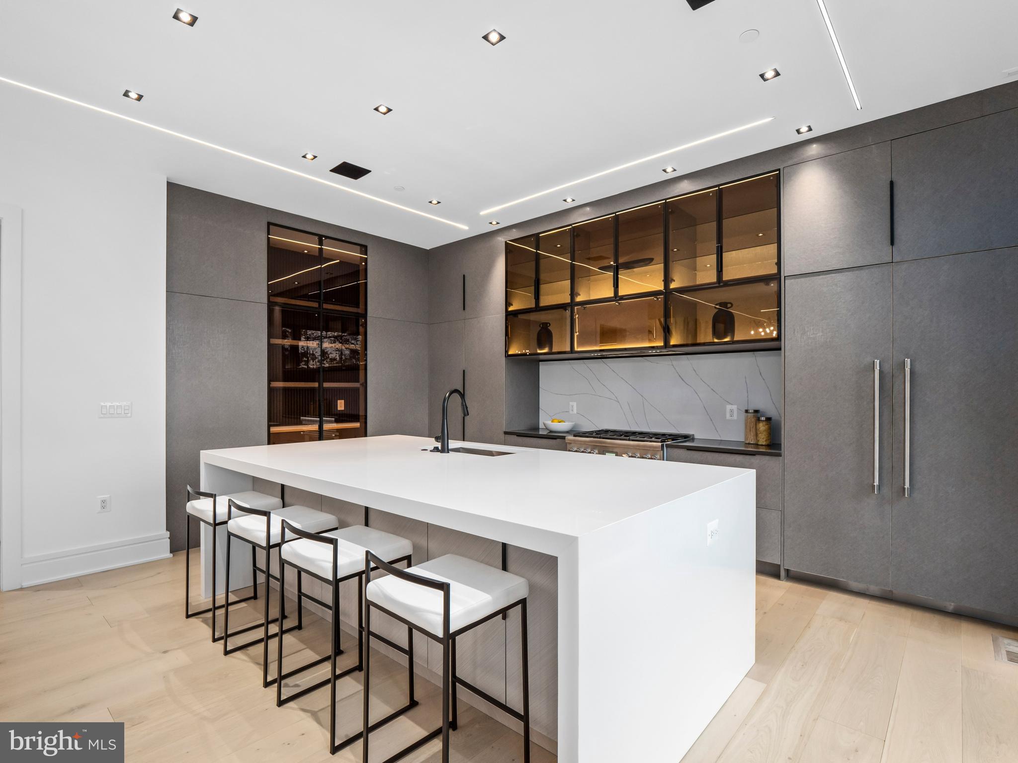 FAIRWAY HILLS - Residential