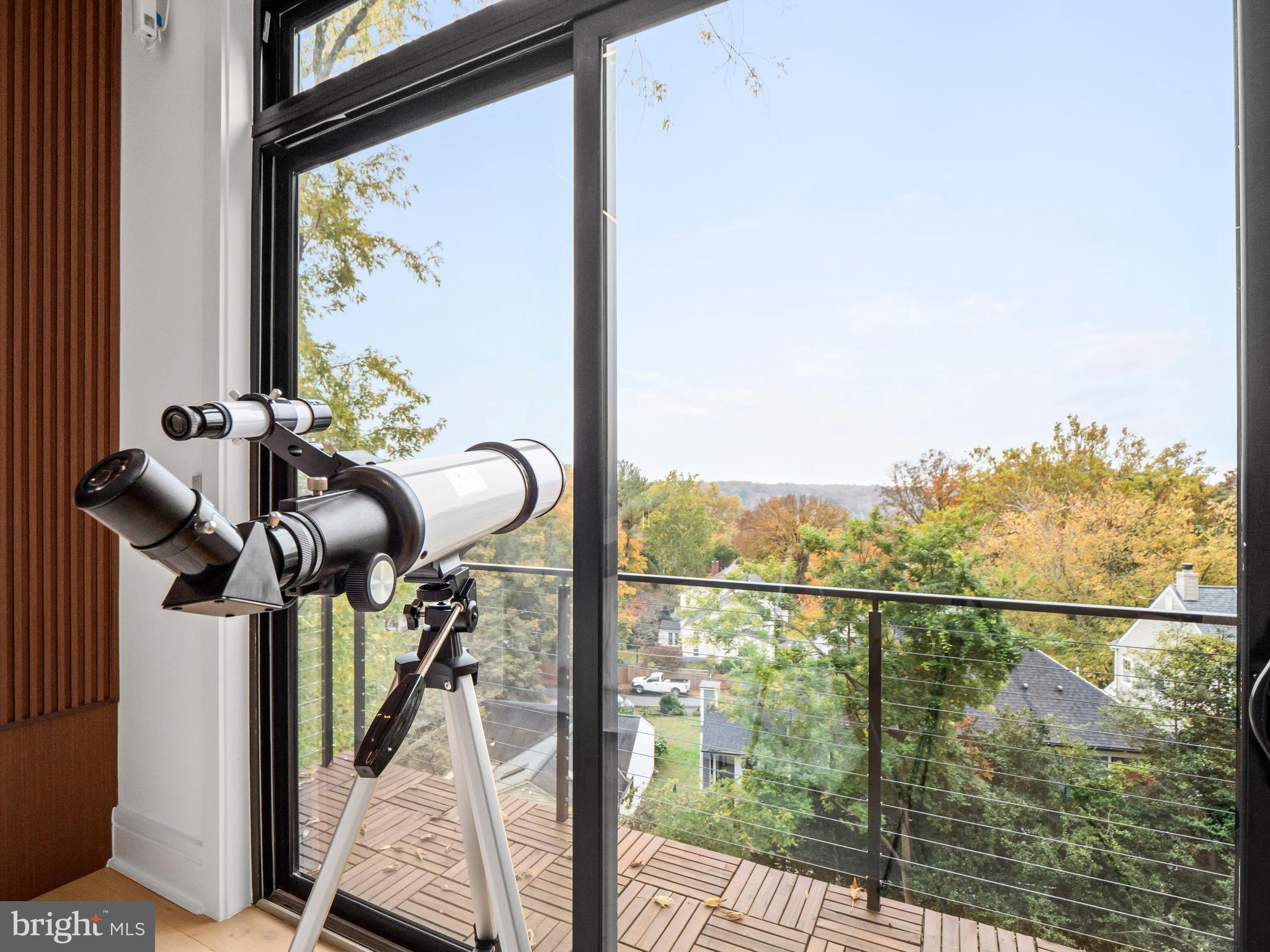 FAIRWAY HILLS - Residential