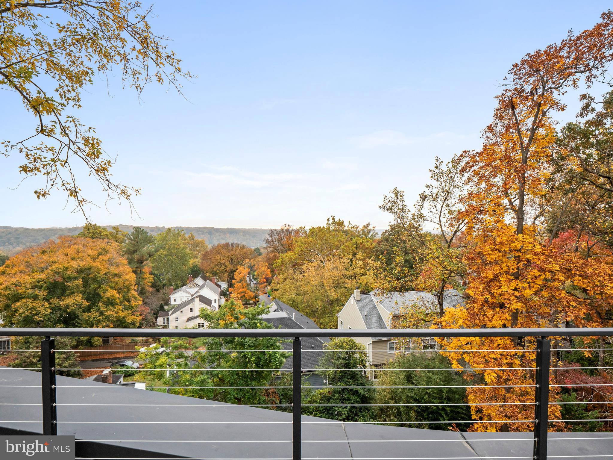 FAIRWAY HILLS - Residential