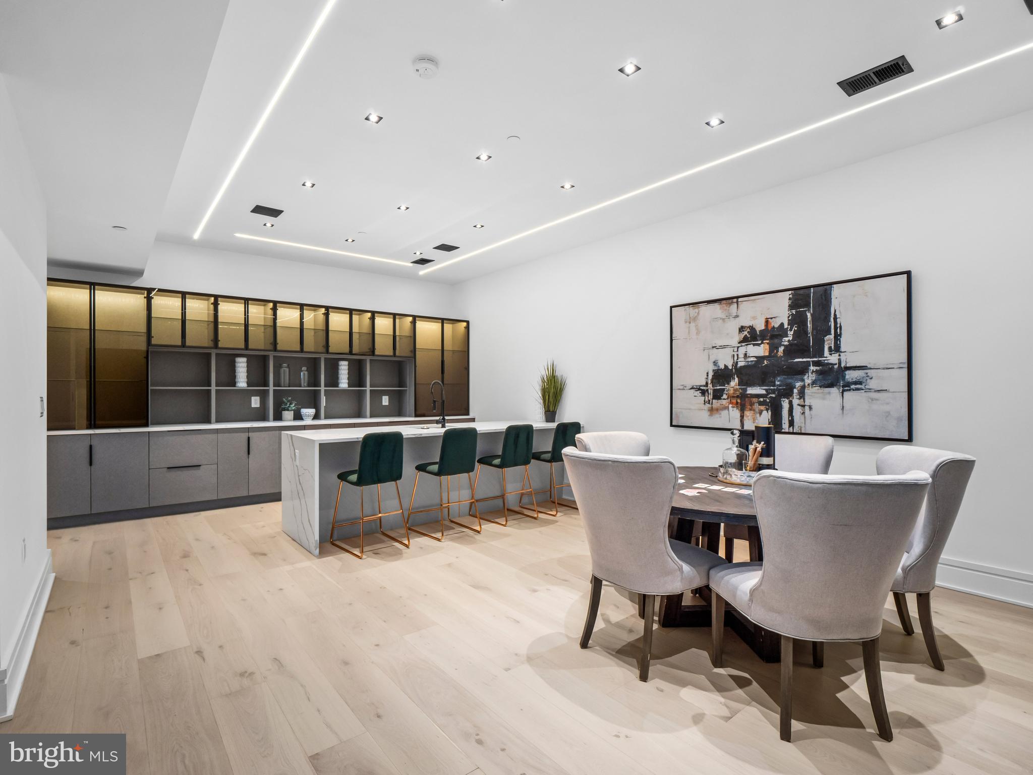 FAIRWAY HILLS - Residential