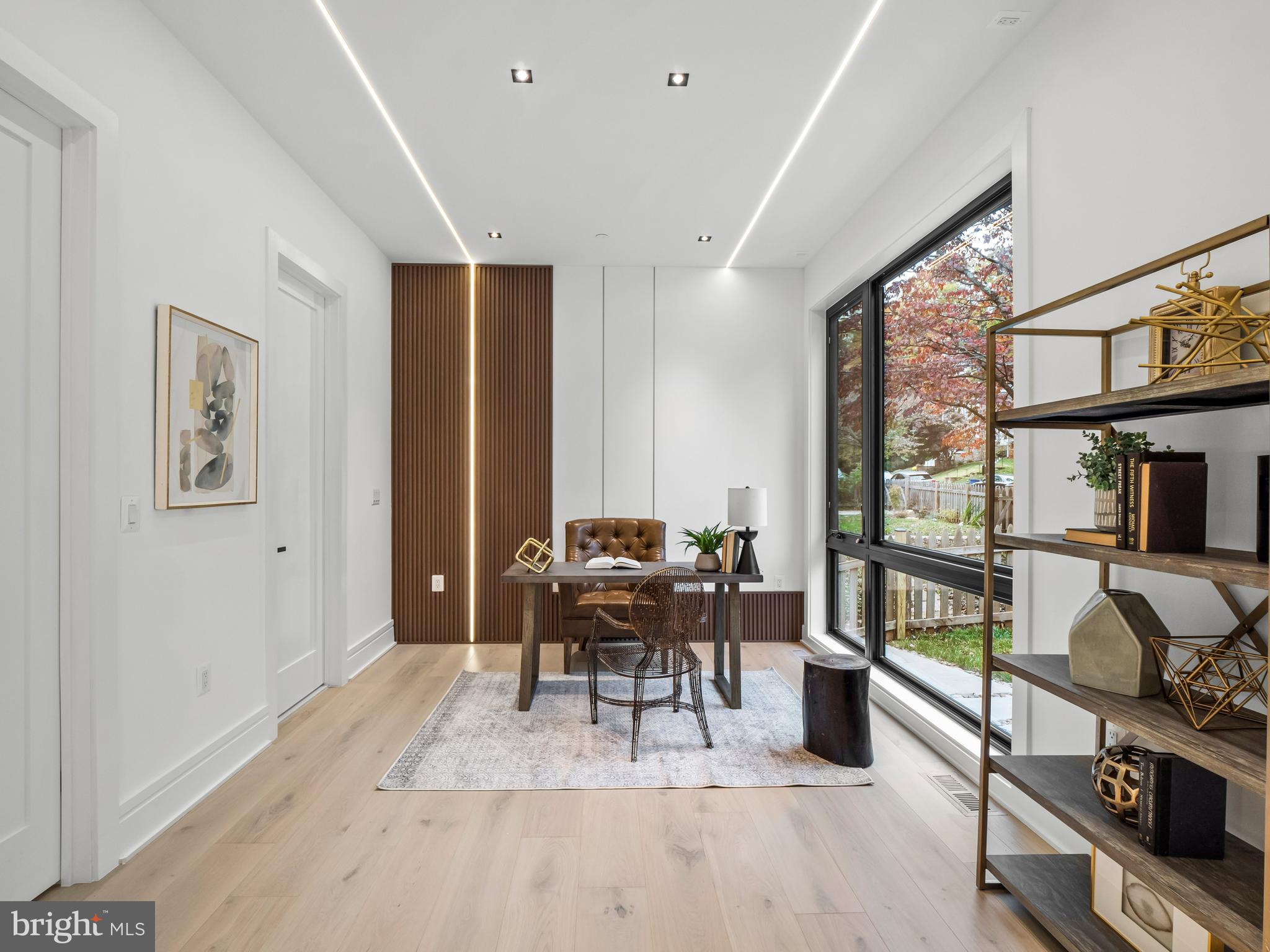 FAIRWAY HILLS - Residential