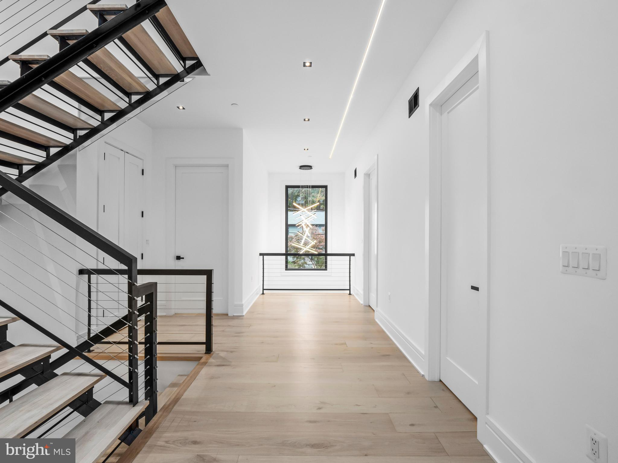 FAIRWAY HILLS - Residential