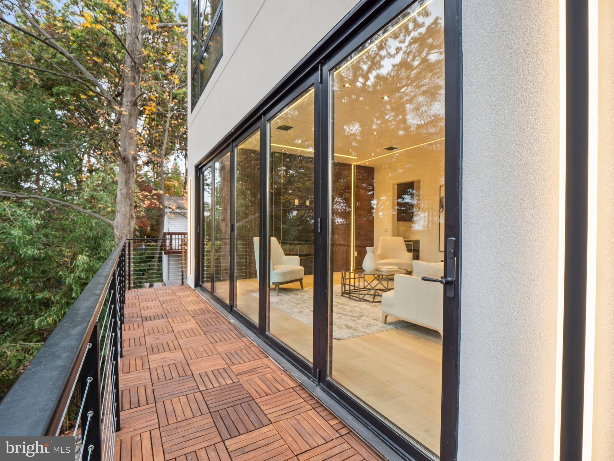 FAIRWAY HILLS - Residential