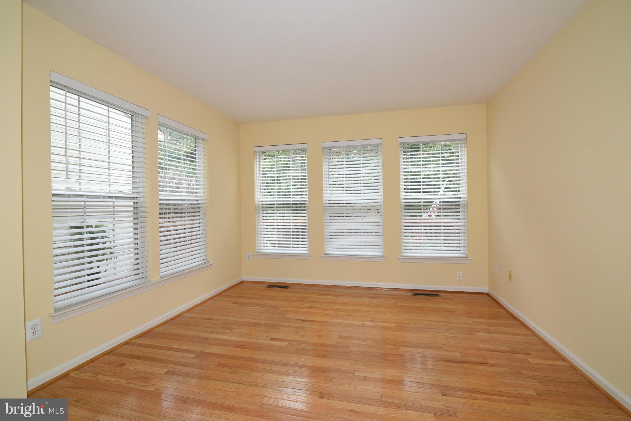 POTOMAC LAKES - Residential