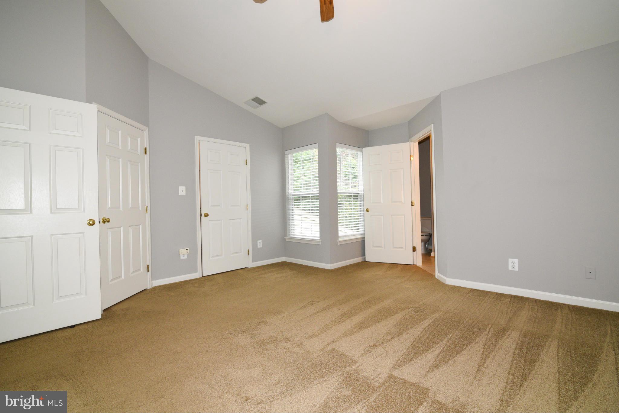 POTOMAC LAKES - Residential