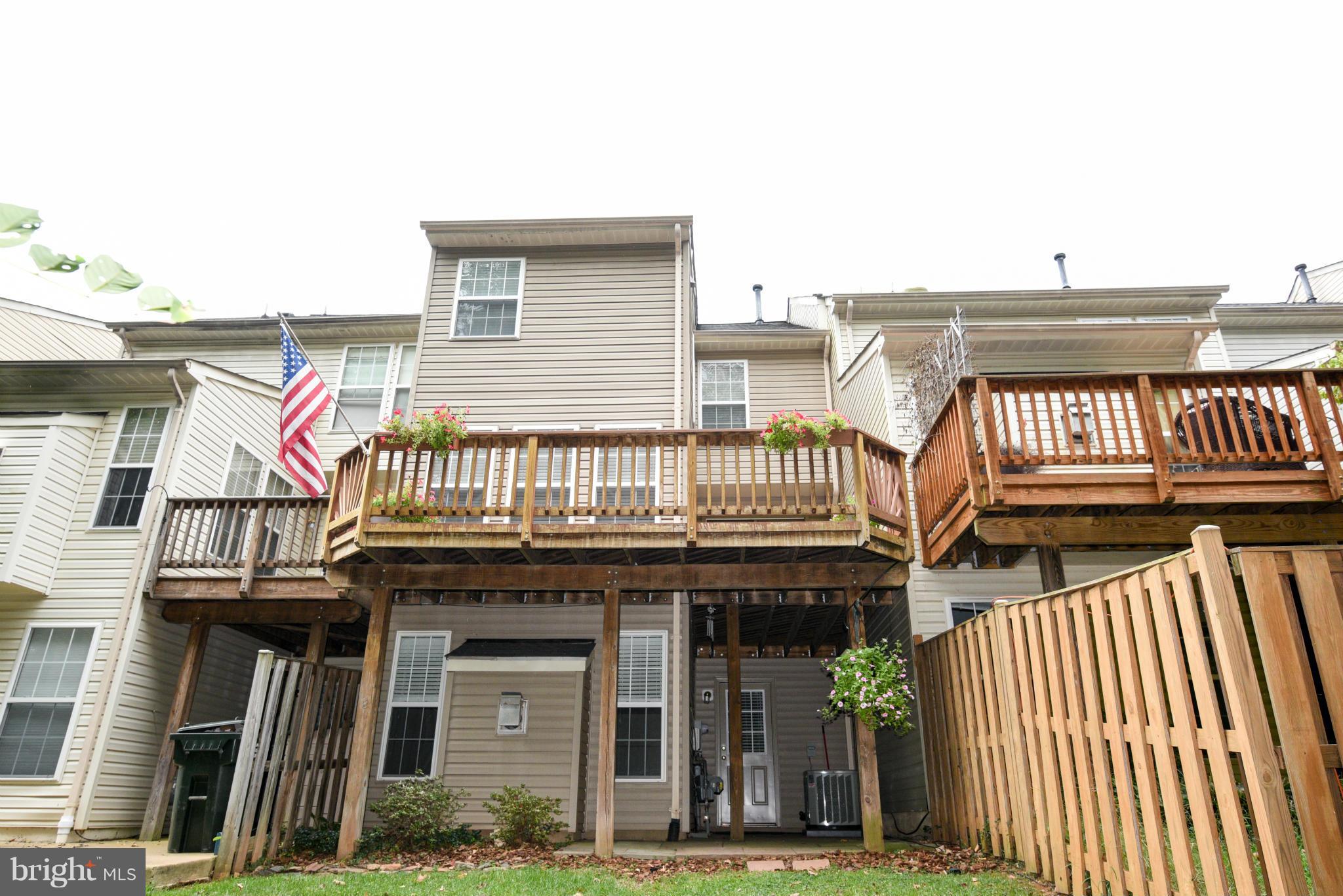 POTOMAC LAKES - Residential