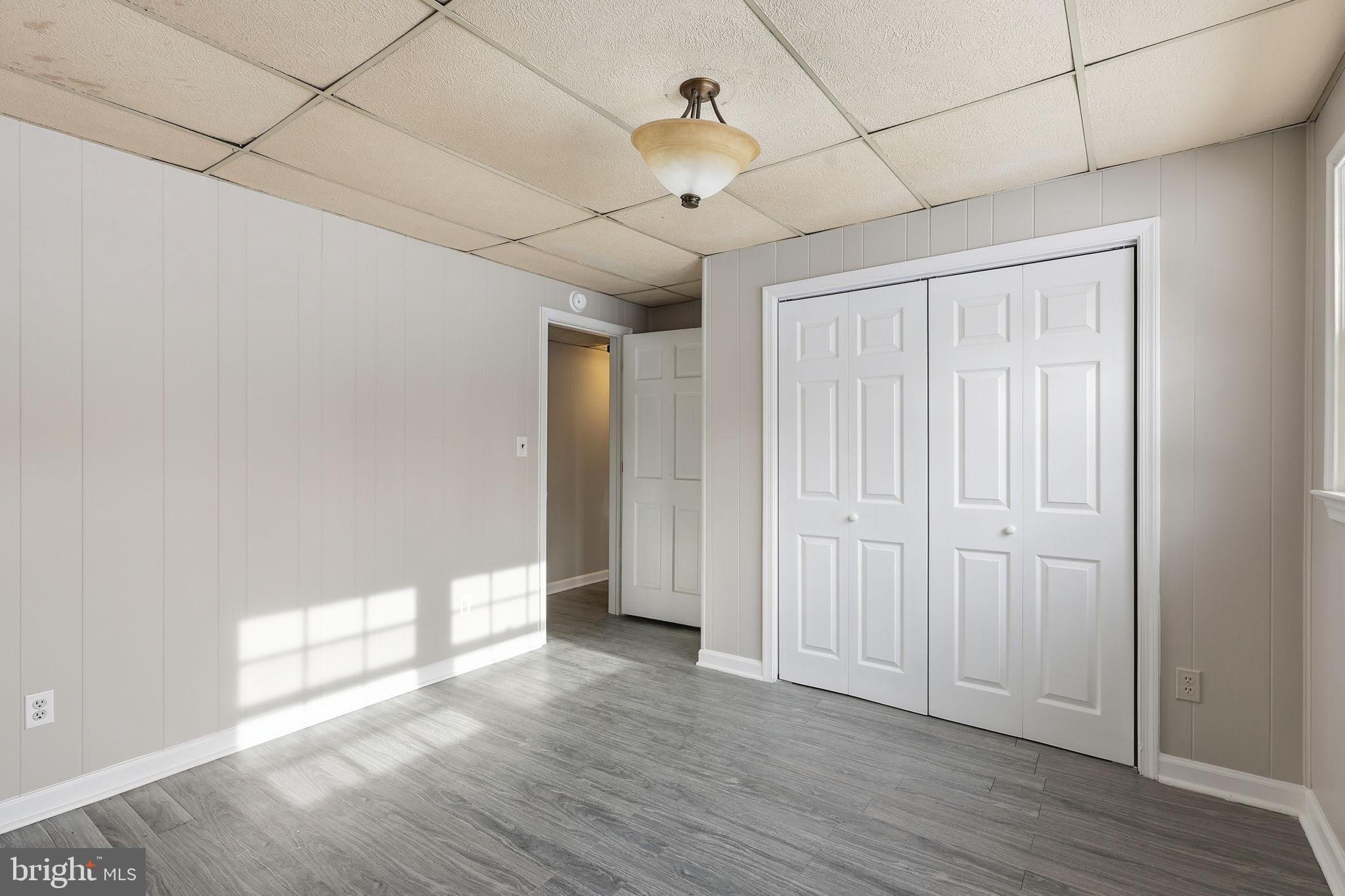 OAK GROVE TERRACE - Residential