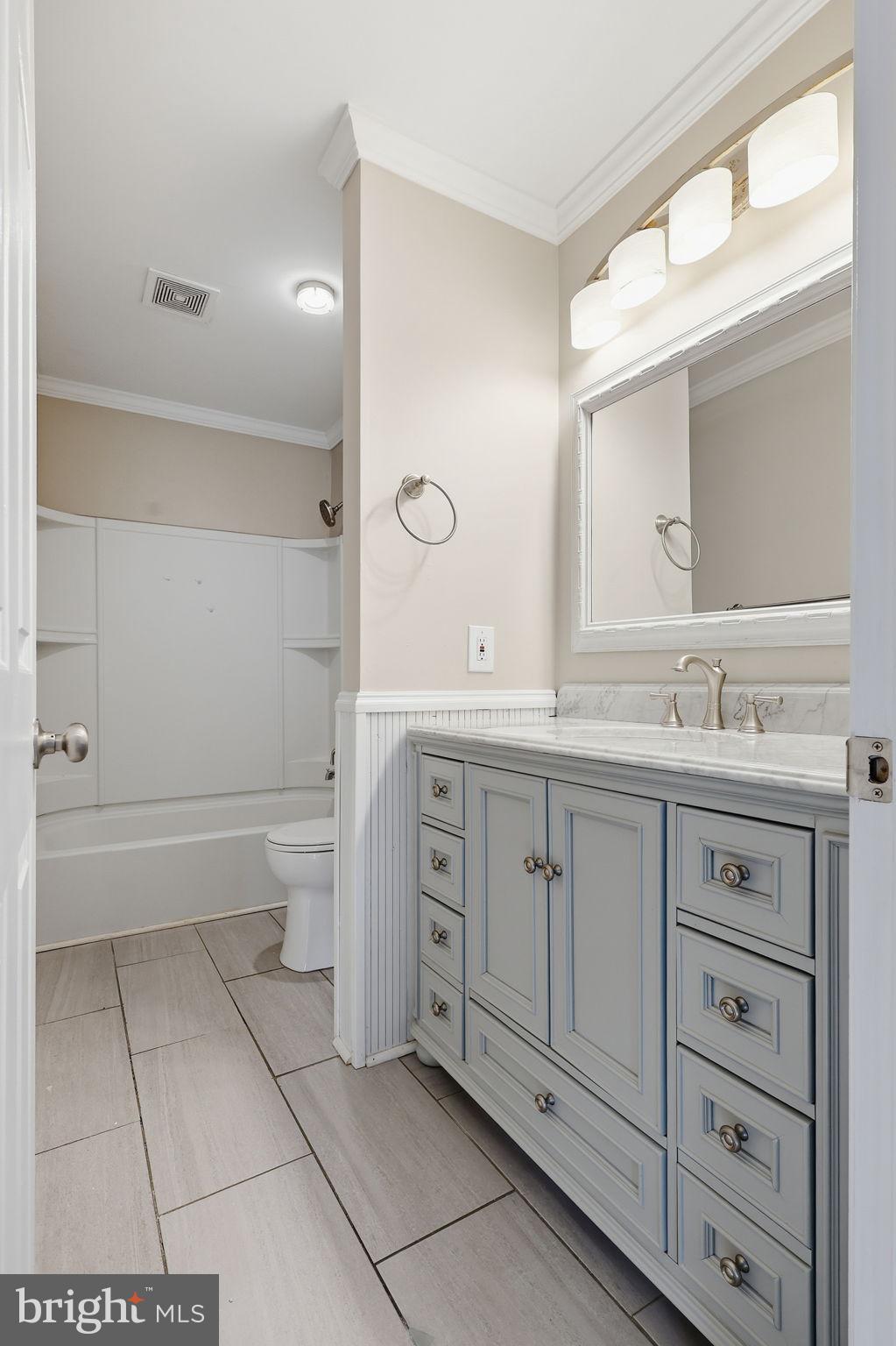 OAK GROVE TERRACE - Residential