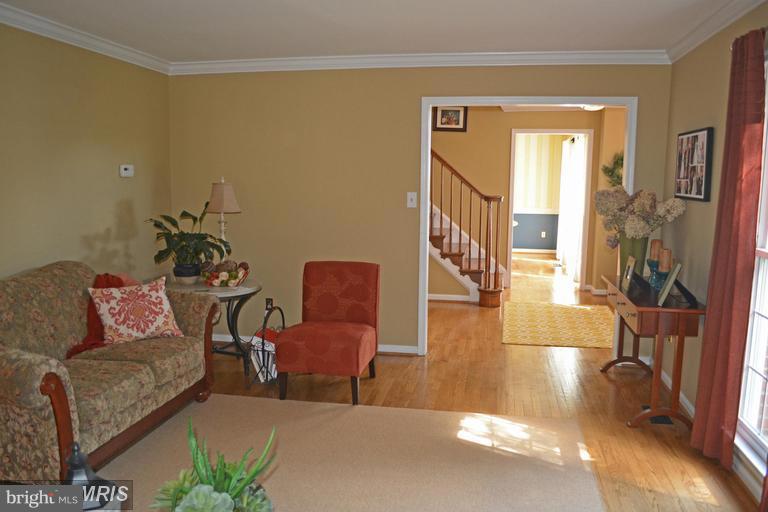 ASHBURN FARM - Residential