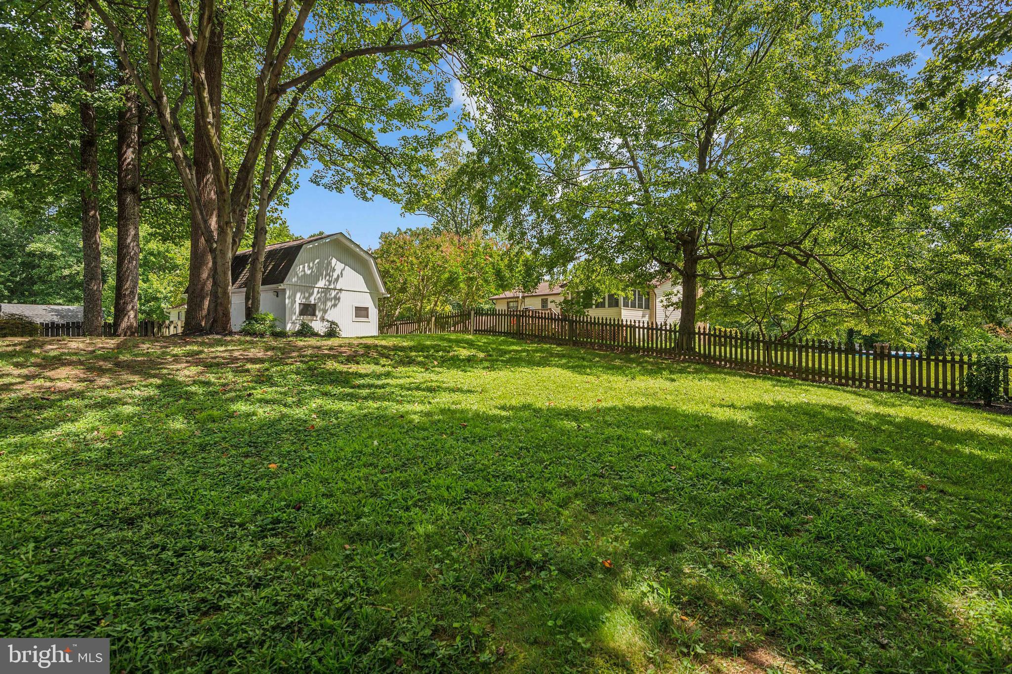 APPLE GREENE - Residential