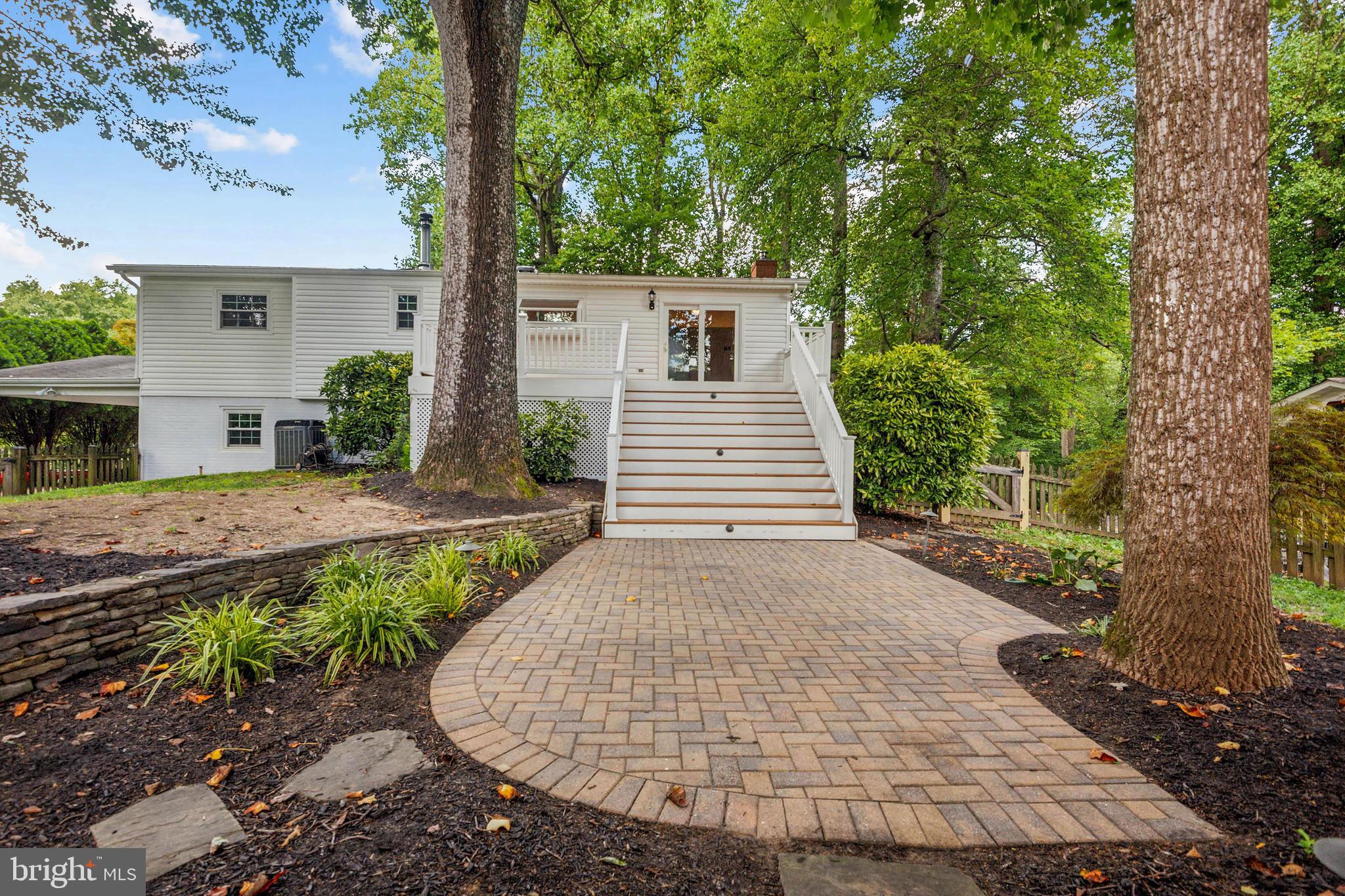 APPLE GREENE - Residential