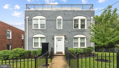 Photo of 2822 28th Street SE, WASHINGTON, DC 20020 (MLS # DCDC2224826)