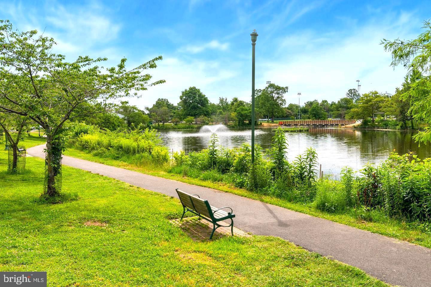 FORTY SIX HUNDRED - Residential